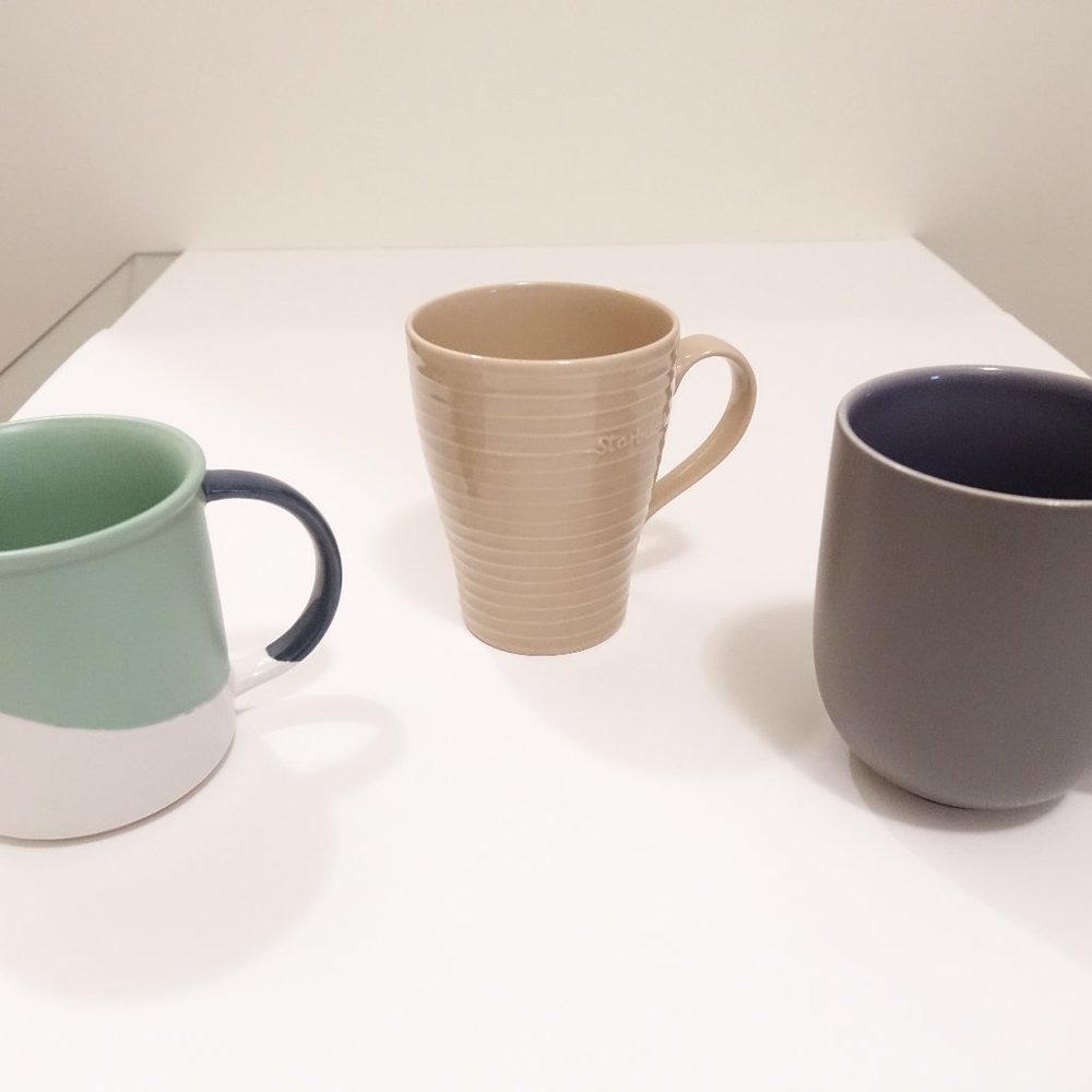 Set of 3 Starbucks mugs 2009, 2010, 2017